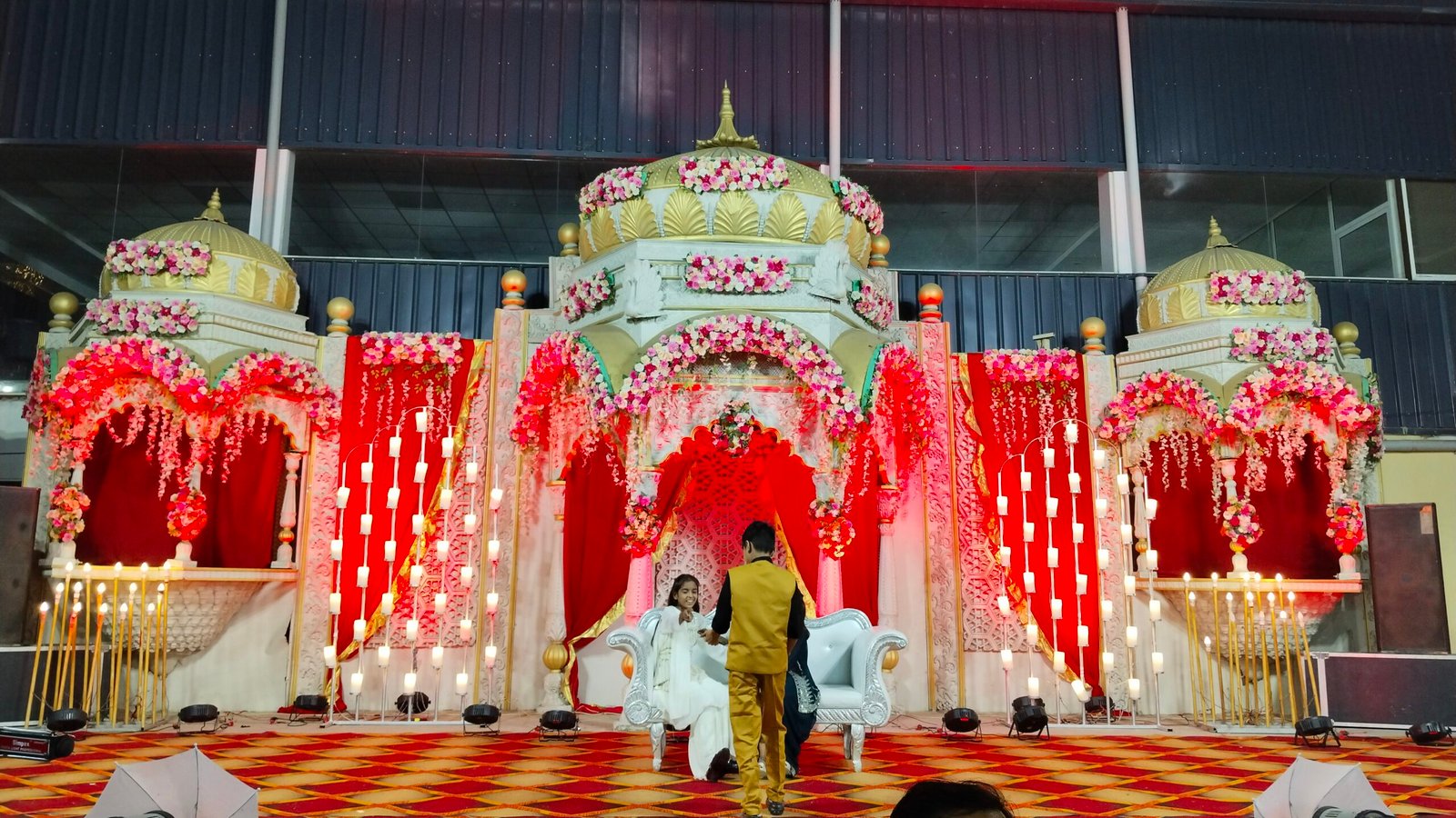 Stage Decoration